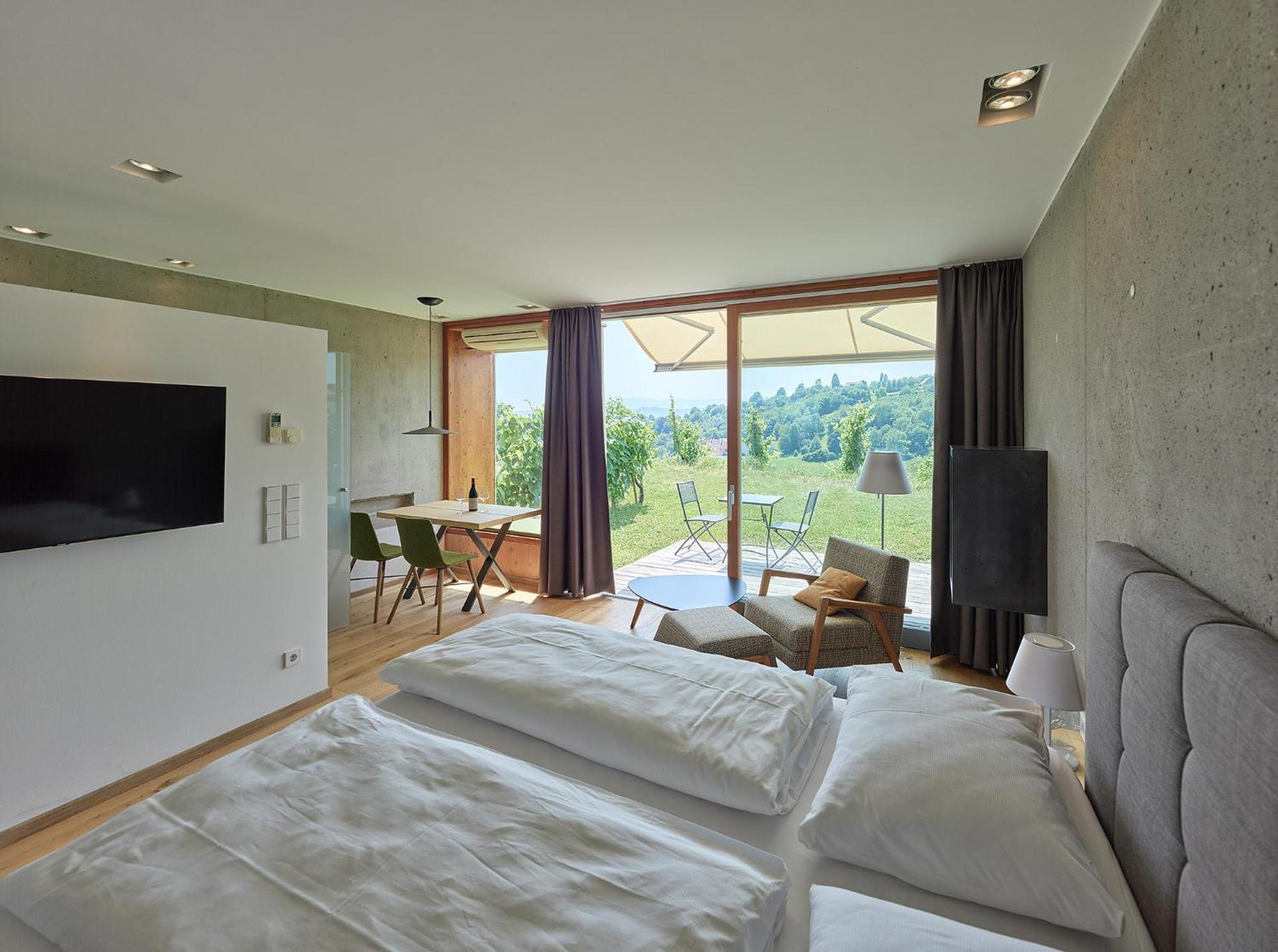 Hideaway An Der Weinstrasse - Pool & Sauna - Apartments Anderlage Spielfeld Εξωτερικό φωτογραφία
