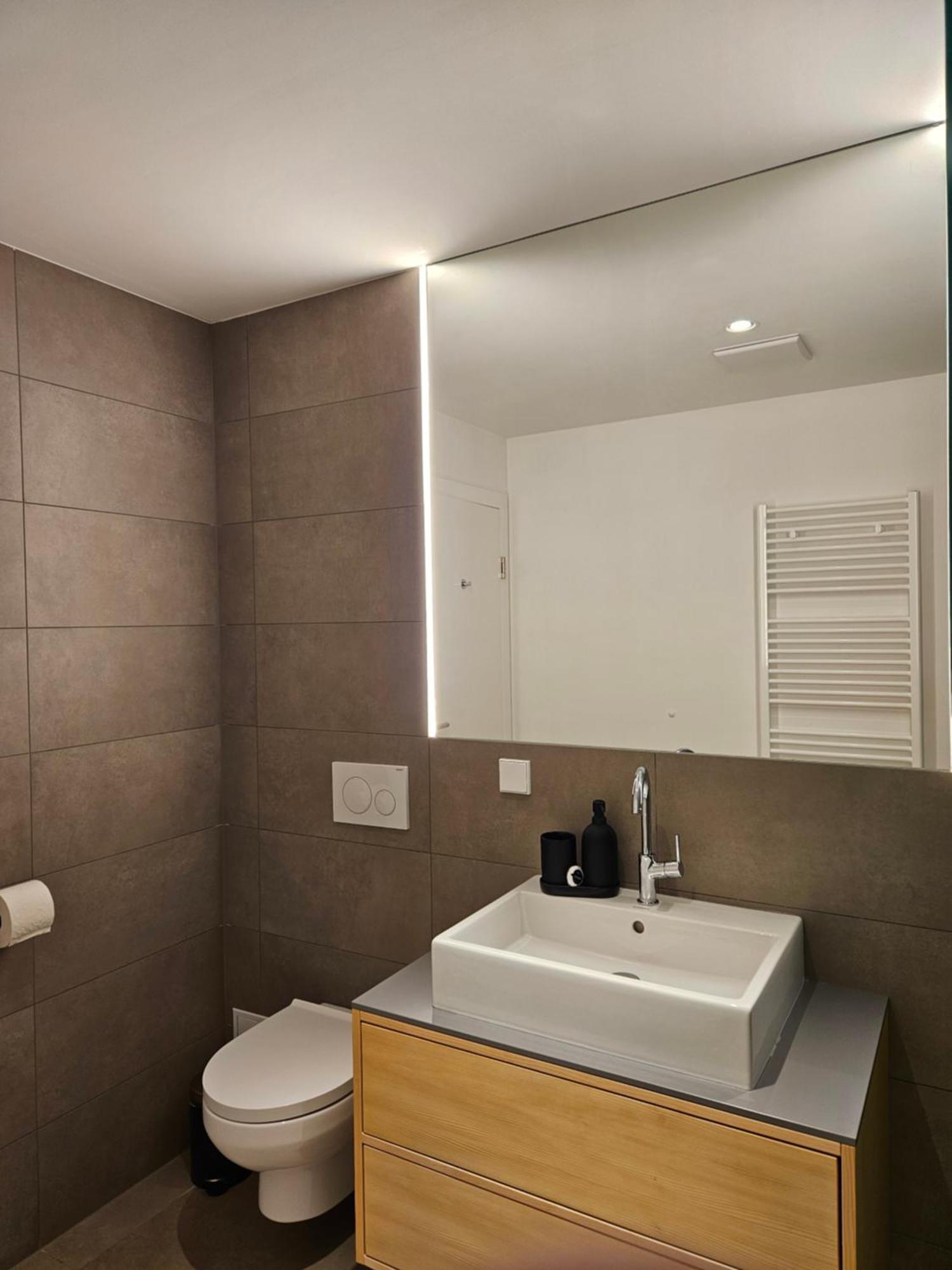 Hideaway An Der Weinstrasse - Pool & Sauna - Apartments Anderlage Spielfeld Δωμάτιο φωτογραφία